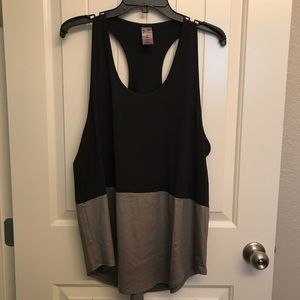 Stylish workout top, black and metallic color